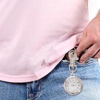 Lanyard De Enfermera Con Cierre De Mochila Material De Acero Inoxidable Llavero Para Mujeres Colgante De Reloj Cuadrilátero - details 1