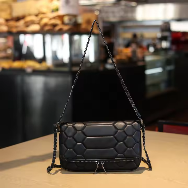 Bolso De Hombro PU Trendy Para Mujer Bolso De Mano Casual Con Cadena Decorativa Estilo Envelope Cuadrado Moda Bolso Bandolera - 1