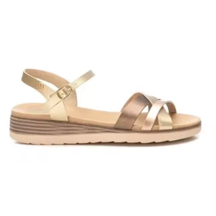 Sandalia confort Xti para mujer 142852 color oro - 1