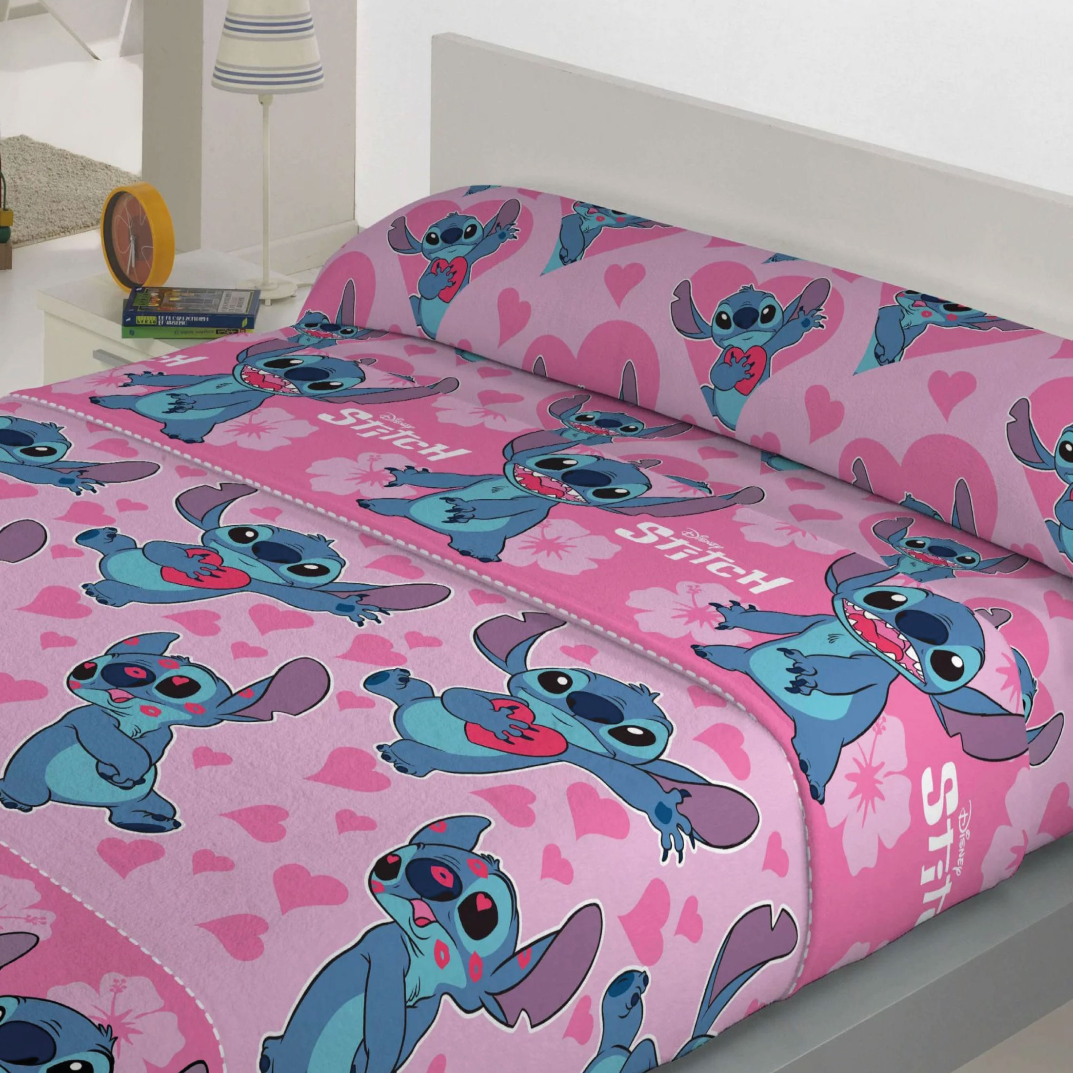 Stitch - Juego De Sábanas Coralina Invierno Stitch Rosa Corazon Flores Infantil Tacto suave Aterciopelado (90 - 105 cm)