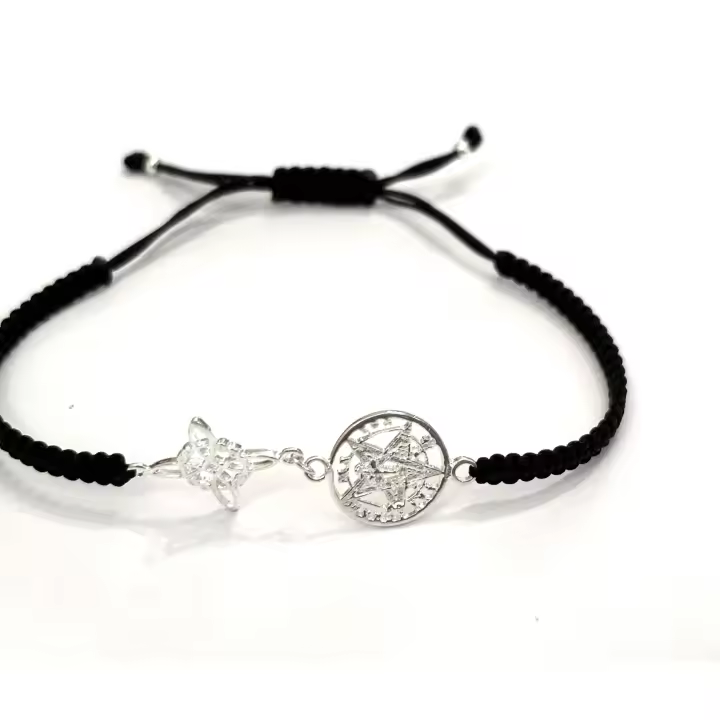 pulsera amuleto doble protección plata de ley y macramé - 1