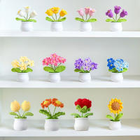 Plantas Artificiales Mini Potted Flower DIY Tejidas a Mano En Hilo De Lana Rosa Tulipán Margarita Decoración Para Escritorio De Oficina Y Hogar - details 0