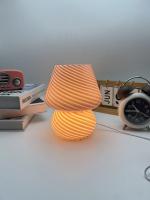 Lámpara De Mesa Para Niña Lámpara De Noche LED En Forma De Setas Decoración De Habitación Lámpara De Escritorio De Vidrio Iluminación Moderna Para Dormitorio Y Sala De Estar - details 2