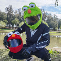 Cubierta De Peluche Para Casco De Motocicleta Dibujos Animados Protección Completa Para Salidas Al Aire Libre Divertidas Personales Regalo De Navidad - details 9