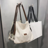 Bolso De Hombro Para Mujer Con Manija De Lujo Nylon Casual Tote Bolso Cruzado De Diseñador Bolso De Viaje Suave Con Bolsillo Interior De Cierre De Cremallera - details 12