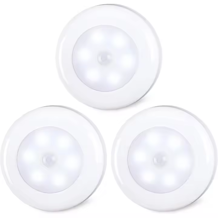 Luces LED con sensor de movimiento para interiores, funciona con pilas, para debajo de armarios, alacenas, escaleras, armarios, cocinas y pasillos (paquete de 3) - 1