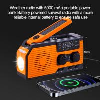 Radio con energía solar, radio portátil con dinamo recargable, resistente al agua, de 5000 mAh, linterna, luz de lectura, alarma SOS, radio con manivela AM FM WB, ideal para acampar y hacer senderismo - details 2