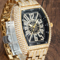 Reloj De Lujo Para Hombre Con Cristales Iced-Out Tonneau Dorado Reloj De Cuarzo Con Pulsera De Acero Inoxidable Moda Diamante Analog Clock - details 2