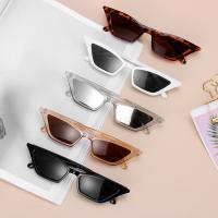 Gafas De Sol Para Mujer Estilo Vintage Con Ojos De Gato Montura Pequeña Protección UV400 Moda Callejera - details 11