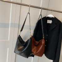 Bolso De Hombro Para Mujer En Cuero PU Vintage De Color Sólido Moda Con Correa Ancha Y Estilo Crossbody Bolsa De Buque - details 13