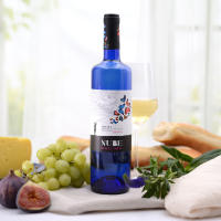 NUBE Semidulce Vino Blanco de Bodegas Leza Garcia La Rioja - details 0