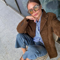 Chaqueta De Cuero Seda Vintage Para Mujer ZBZA Marrón Cuello Redondo Manga Larga Con Bolsillos Cierre Simple Estilo Casual Otoño Invierno - details 2