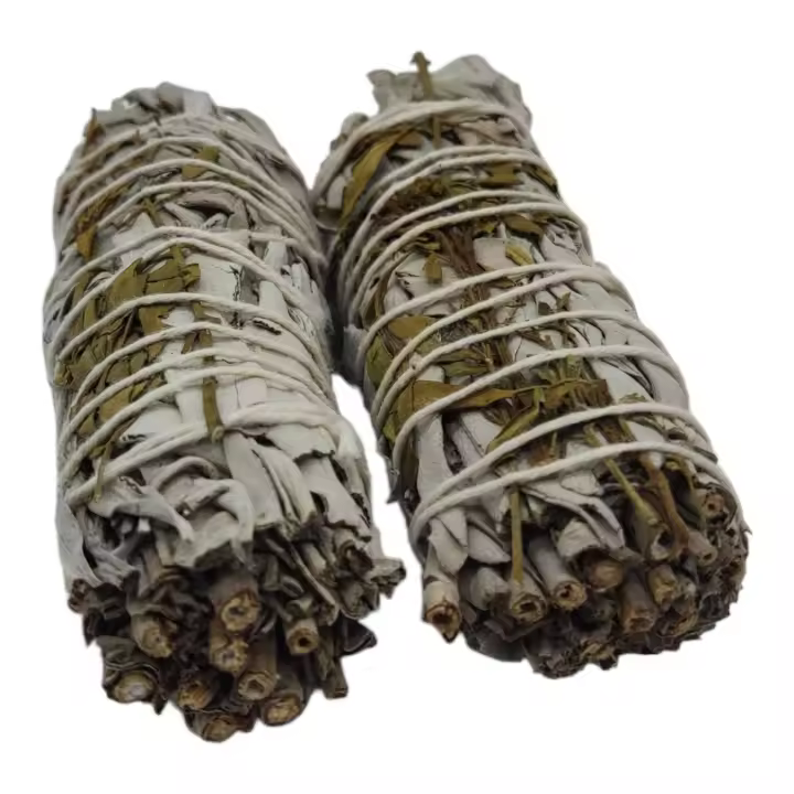 Atado de Salvia Blanca y Ruda para Quemar | Incienso Natural | Sahumerio Tradicional - 1