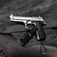 Mini Pistola De Aleación 1:3 92F Llaveañera Desmontable Pistola Falso Para Colección Pendantes Para Bolsos Juguetes Para Adultos Y Niños Desde 14 Años - details 7
