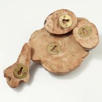 Decoración De Jardín Arte De Escultura De Rostro De Árbol En Resina Caricatura De Anciano Con Caras Y Piernas Para Exterior - details 15