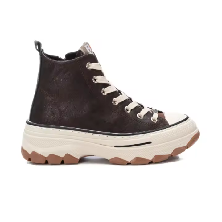 Shoes Lonas Y Punteras marca Refresh para mujer en color metal - 1