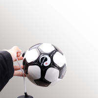 Bola De Fútbol Tamaño 2 Para Entrenamiento Acompañada Por Bolsas De Juguete Cinturón Y Cuerda Para Rotación Equipo De Entrenamiento Individual Para Niños Y Adultos - details 1