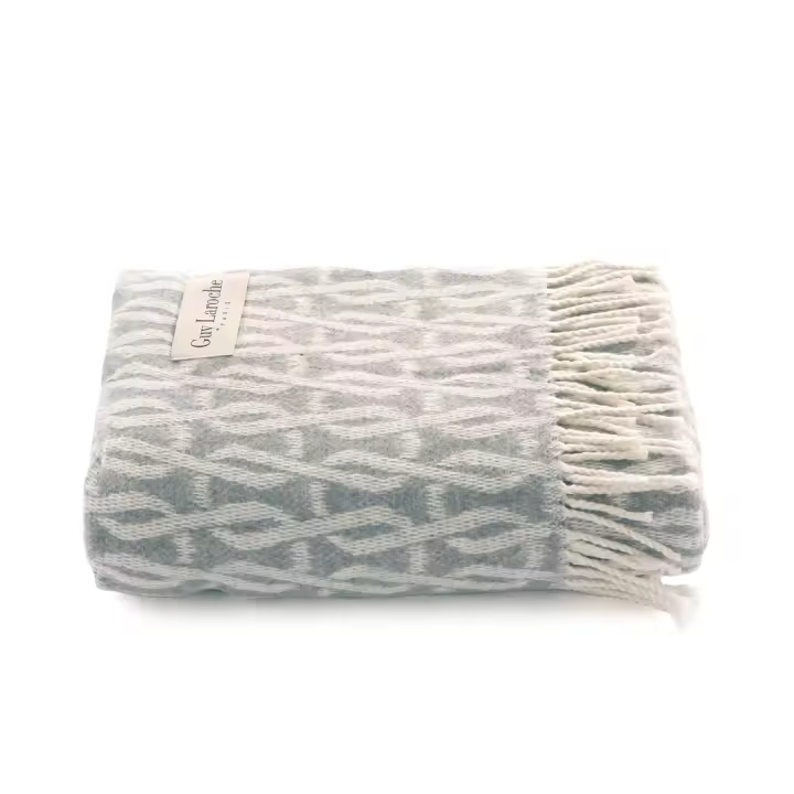 Manta decorativa de algodón y poliéster GUY LAROCHE BLAISE gris perla 130x170 cm - ¡Descubre la suavidad para tu hogar! - 1