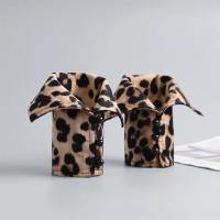 Pantalla De Mano Con Codos Para Mujer Estampado De Leopardo Estilo Retro Europeo Y Americano Con Borlas Decorativas 3D Versátil Para Mujer - details 5