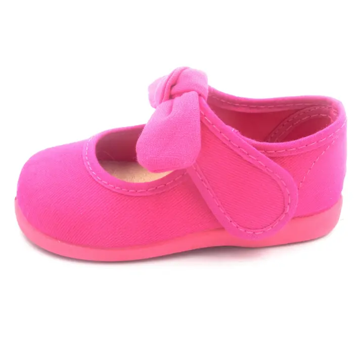 Mercedita Con Velcro Para Niña Con Un Lazo Atado - 1