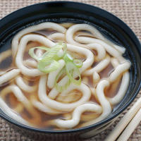 PACK DE  FIDEO JAPÓNE UDON FRESCO ENVASADOS AL  VACIÓ PARA YAKISOBA O PARA FIDEO CON SOPA 200G X4 ,3 PAQUETS - details 0