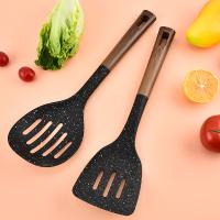 Juego de utensilios de cocina, utensilios de cocina de silicona de nailon no tóxicos resistentes al calor, sartenes antiadherentes, herramientas de cocina para hornear con revestimiento que no daña - details 4