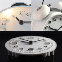 Reloj De Alarma De Bola Doblemente Con Silbato De 4 Pulgadas Marco De Metal Pantalla 3D Con Luz Trasera Operado Por Batería Para Escritorio En Casa Y Oficina - details 12