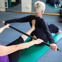 Barra De Resistencia Multifuncional Para Pilates Y Yoga Portátil Y Desmontable Con Bandas De Ejercicio Para Entrenamiento De Pecho Y Espalda Equipo De Gimnasio Para El Hogar - details 1