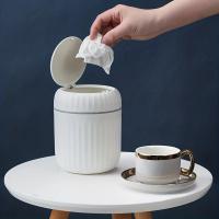 Mini Papelera De Escritorio Con Tapa Organizador De Basura Botella De Agua Ecológica Hecha De Plástico Duradero Para Dormitorio Y Oficina - details 2