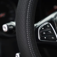 Cubierta De Volante De Coche En Cuero Con Massaje Estéreo Y Embossing Ajuste Para 37-38cm 14.5-15 Pulgadas Tapicería De Coche - details 2