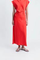 PuntoSalao Vestido largo satinado con nudo delantero para mujer color rojo detalle fruncido - details 1