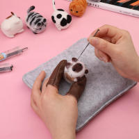 KRABALL Kit De Felteado Para Niños Con Material De Lana De Gato Animal Bonito Para Muñecas Hecho a Mano DIY Regalo Para Niños - details 4