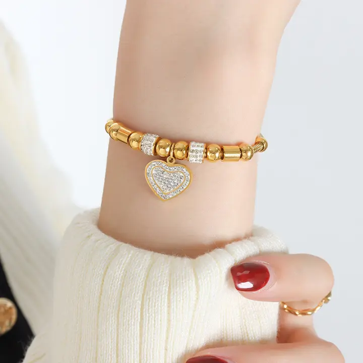 Encanto Pulsera de acero de titanio con forma de corazón de amor retro, colgante de corazón con cuentas de gran agujero, chapado en acero de titanio con oro de 18 quilates, joyería para mujer - 1