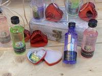 Pack de 10 Miniaturas de Puerto de Indias con Bálsamo de Labios en Forma de Corazón - Regalos para Invitadas de Boda, Bautizos, Aniversarios, Comuniones, Despedidas de Soltera, Cumpleaños, Regalos para Invitadas, Fiestas y Eventos - details 4