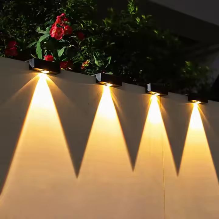 Luz Solar LED Exterior Super Brillante Impermeable Para Jardín Camino Paredes Escaleras De Pared Lámparas De Valla De Jardín Pasos Puerta De Entrada - 1
