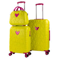 Agatha Ruiz de la Prada - Set de Maletas Iconic Verde - Diseño Troquelado, RPO Resistente, Candado TSA y Ruedas 360° - details 0