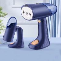 Plancha de vapor vertical con mango ergonómico para eliminar arrugas, desinfectar y desodorizar la ropa. 1500W de potencia, sistema anti goteo, calienta en 45 segundos, capacidad de 180 ml, con accesorios - details 4