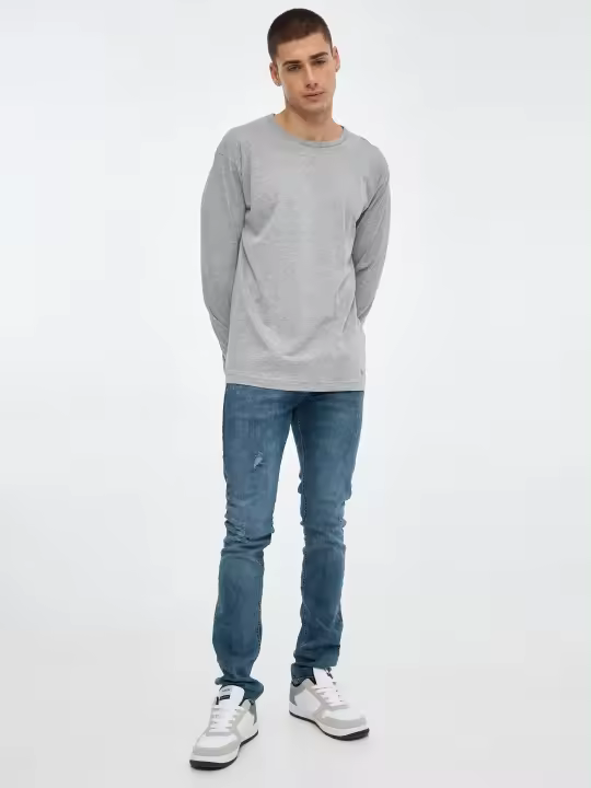 Los jeans slim de esta temporada son la última tendencia de la moda juvenil INSIDE - 1