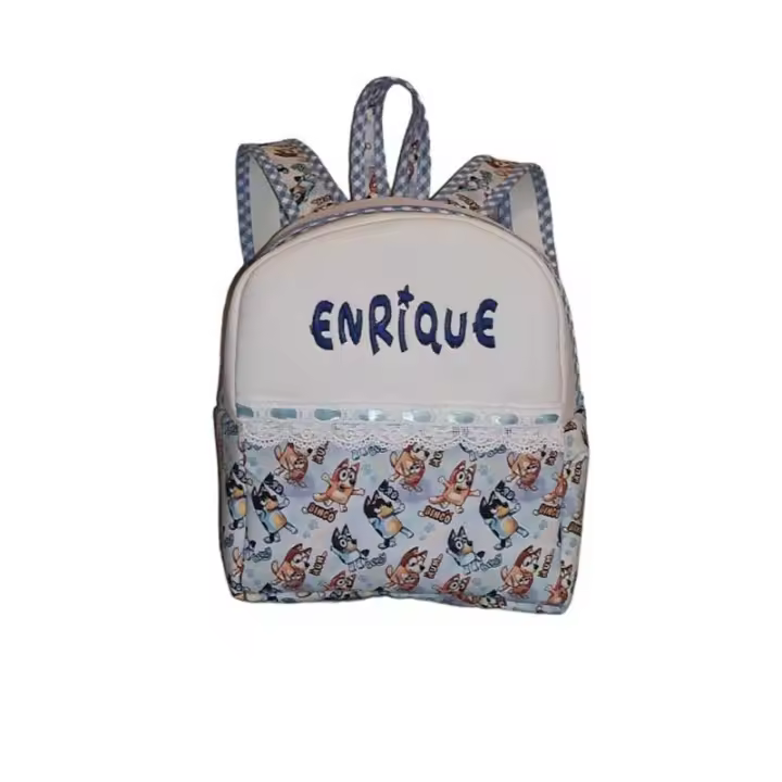 Personalizameatugusto Mochilas  con nombre bordado - 1