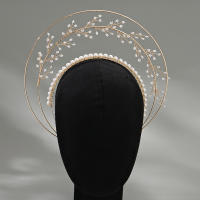 Diadema De Ángel Para Novia Dorada Con Halo Y Perlas Diadema De Diósisa Para Mujeres Y Niñas Adorno Elegante Para Bodas Y Fotografías - details 9