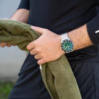 Reloj Luminox Pacific Diver de acero inoxidable de 44MM con esfera verde para hombre XS.3137  Zafiro con revestimiento antirreflectante Cristal 200M de brillo constante resistente al agua - details 3