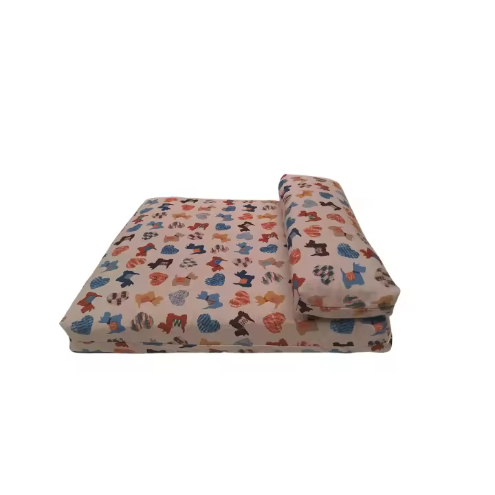 Cojin para mascota con almohada. Desenfundable y lavable. Pequeño, Mediano, Grande y Extra. 4 estampados. Fabricado en España - 1