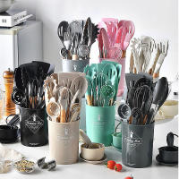Set De Utensilios De Cocina De Silicona 34 Piezas Negro Antideslizante Con Manos De Madera Espátula Shovel Batidores De Huevo Accesorios De Cocina Ecológicos Y Resistentes Al Calor - details 0