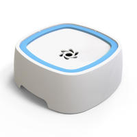 Cuenco De Agua Para Perros Y Gatos Flotante Anti-Derrame Dispensador De Agua Plástico Universal Para Todas Las Razones 1L/1.5L - details 17