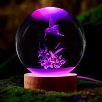 Lámpara De Noche USB Pequeña Con Bola De Cristal De Bird 3D Y Base De Madera Colorida Decoración Para El Hogar Regalo Para Mujer Padres Amigos Luz Atmosférica Redonda - details 3