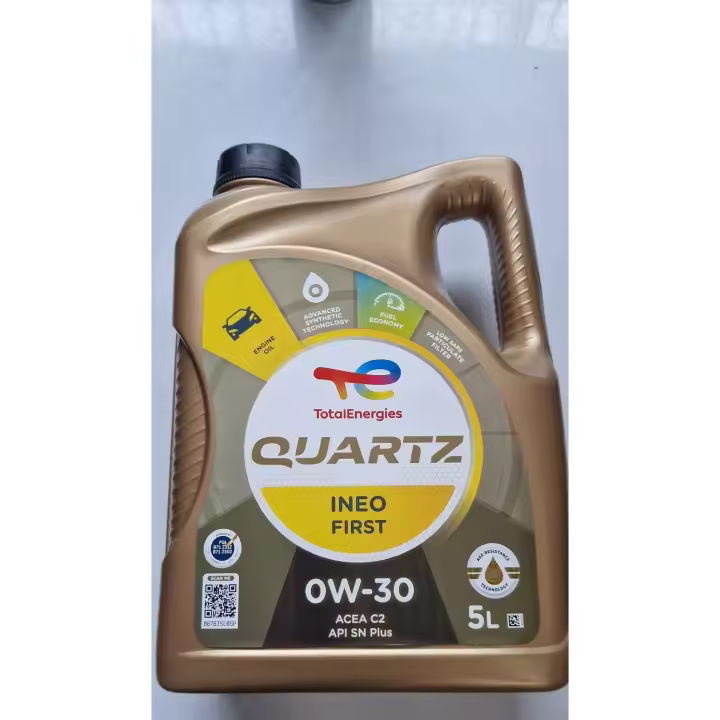 Aceite Motor Total Quartz Ineo First 0W30 5 Litros - Protección óptima del Motor - 1