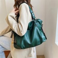 Bolso Bandolera De PU De Gran Capacidad En Color Sólido Para Mujer Estilo Retro Bolso De Hombro Suave Con Cierre De Cremallera - details 4