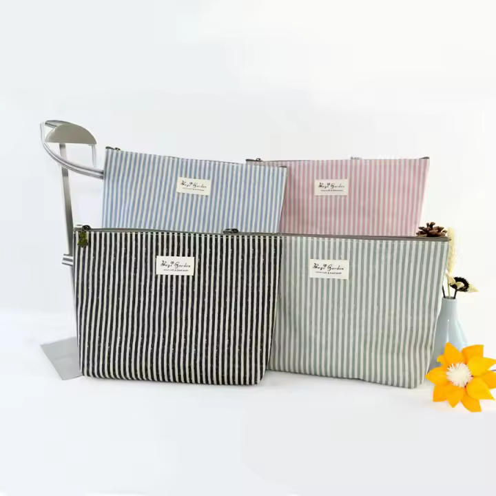 Bagsgarden Neceser Grande Impermeable Rayas - Bolsa de Viaje de Gran Tamaño para Artículos de Aseo - 1