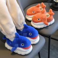 Zapatillas De Invierno Para Niños Y Niñas Con Diseño De Tiburón De Algodón Suave Y No Esmeriladas Zapatos De Casa Cálidos Y Seguros Para Bebés Y Niños - details 11