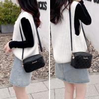 Bolso De Hombro Para Mujer En PU De Lujo Con Bordado De Lingge Negro Bolso Bandolera Pequeño Bolsa De Almacenamiento Moda - details 11